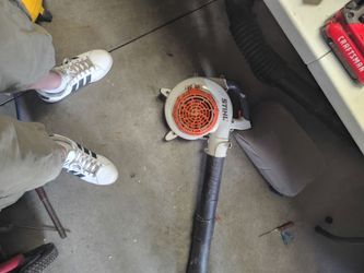 Runs great Stihl blower gas powered
