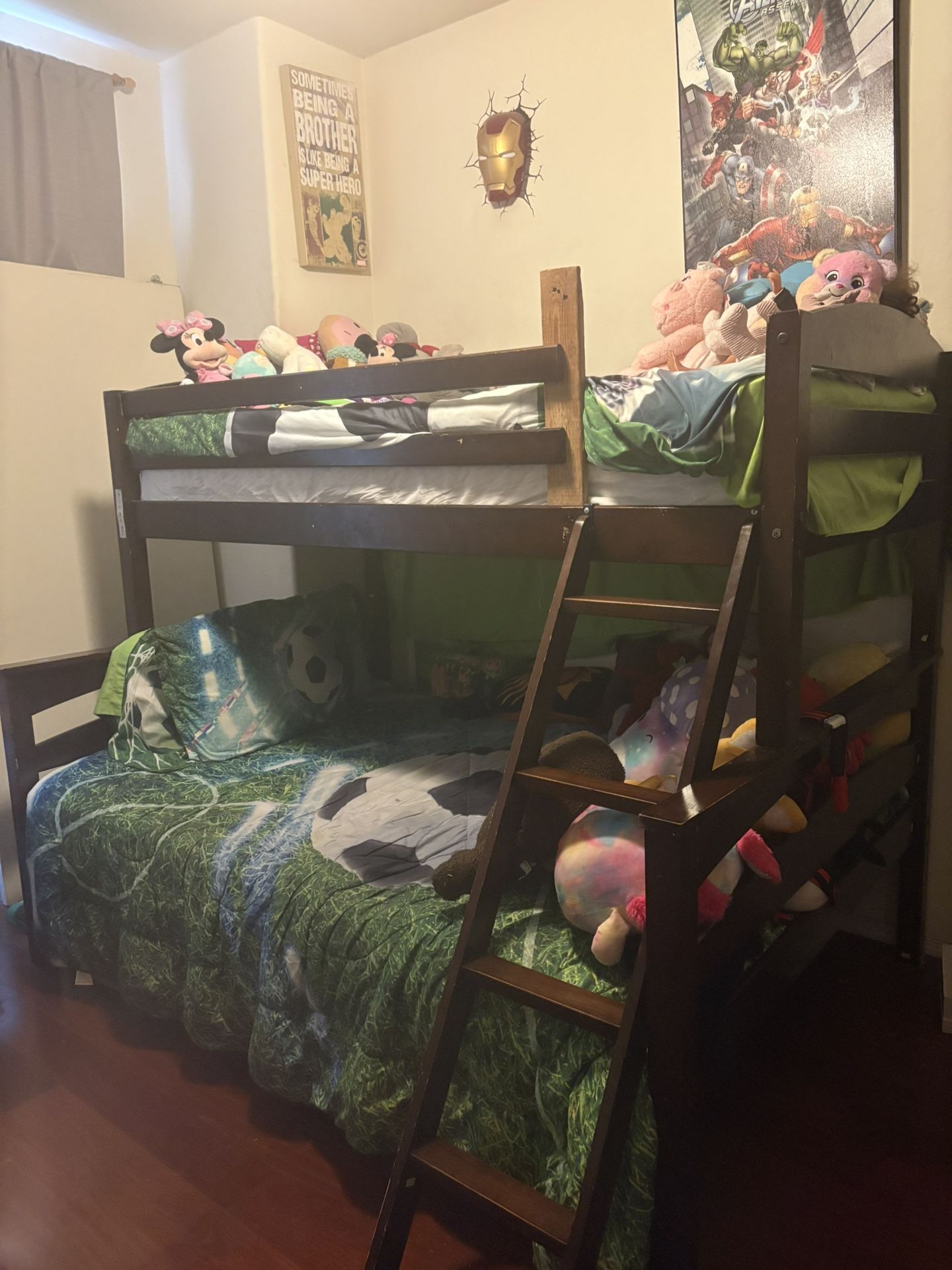 Free Bunk beds