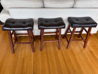 Set of 3 Saddle Bar Stools