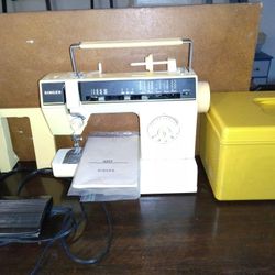 Singer Model 6217 Sewing machine.
