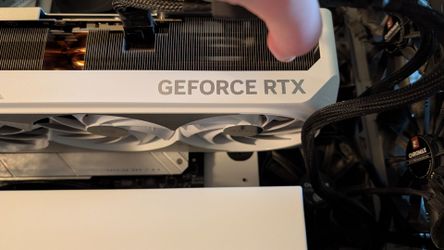 Gigabyte AERO 4090 OC 24gb White GPU