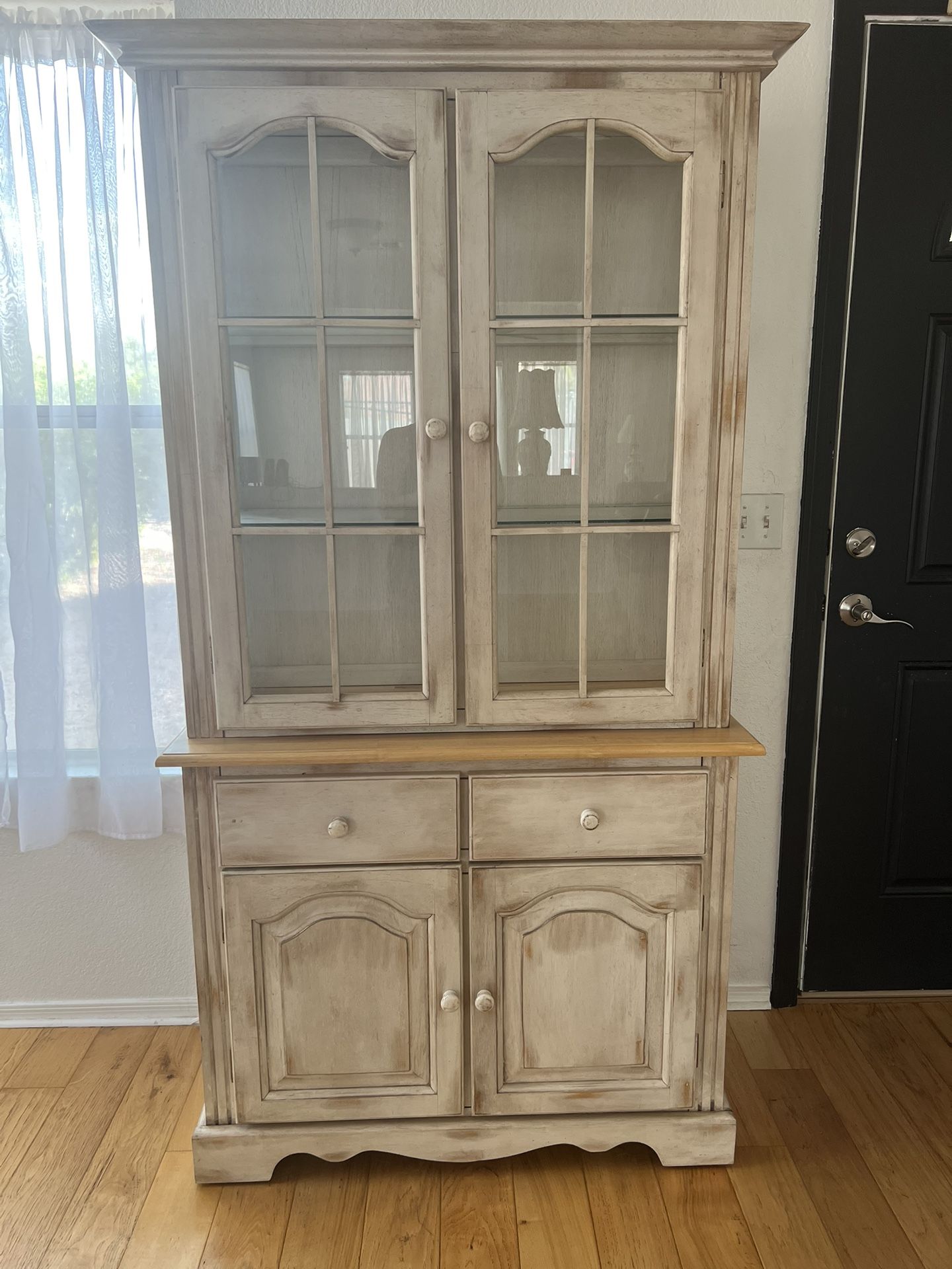 Rustic Farmhouse Hutch / China Cabinet – Distressed Finish