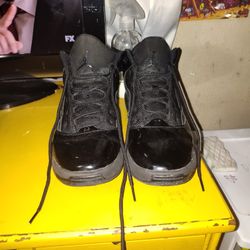 Jordan Max Aura 11s, Triple Black, Size 11.5
