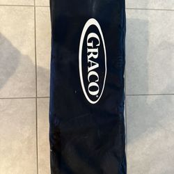 Craco Foldable Baby Crib 