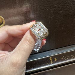10k Gold REAL DIAMOND RING For A Good Price!!