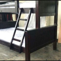 Litera De Pino Twin Sobre Full Con Colchones Incluidos / Pinewood Bunk Bed Twin Over Full With Mattress Included 