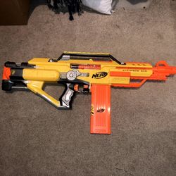 Massive Nerf Gun Lot - 30 Blasters for $3 Each or $80 All! (Negotiable)