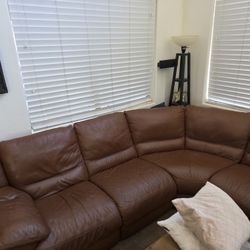 Leather Sectional Good Quality 