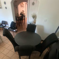 Kitchen table