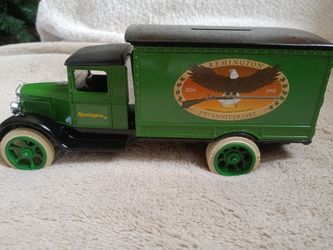 Vintage 1931 Hawkeye Truck Bank 