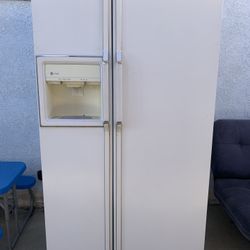 General Electric Refrigerator