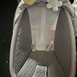 Baby swing 