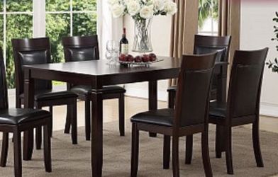 Dining table set