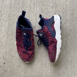 Nike W Air Huarache Run Ultra Jacquard Sneakers size 6