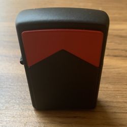 Vintage 1990’s Marlboro Red Roof Zippo Lighter