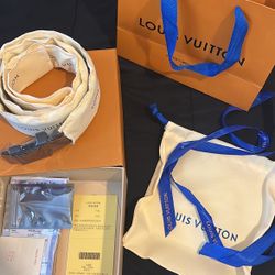 LV Belt $250 Or Negotiable Size 33-36 