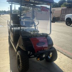 Yahmaha Gas Golf Cart Fully Loaded