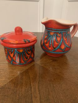 Vintage Italian ceramic set of creamer and sugar bowl