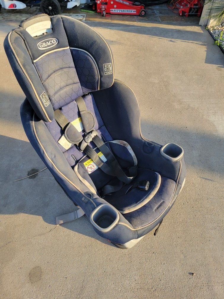Graco Car Seat With Seat Attachment 
