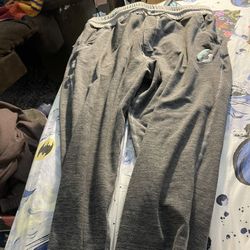 Women’s Pants Size Medium 