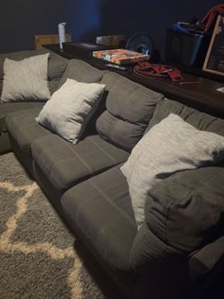 Sectional couch
