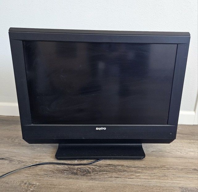 26" TV