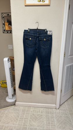 Never Worn True Religion Women’s Size 34 Joey Mid Rise Flare Blue Denim Jeans Pants