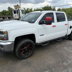 Chevy Silverado 1(contact info removed) 4x4