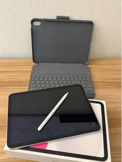 iPad Air A16 128GB Bundle — Apple Pencil + Logitech Slim Folio