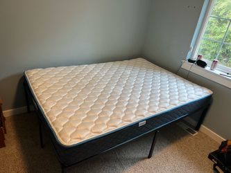 Full size mattress