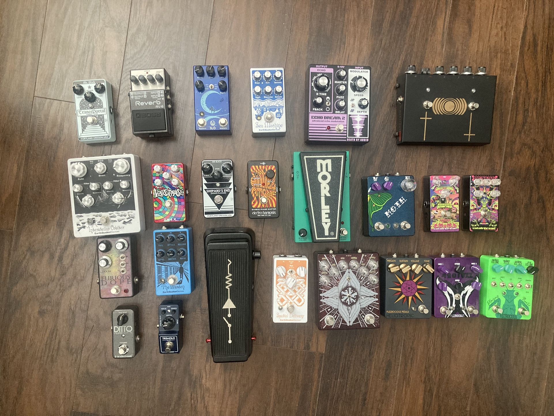 Guitar Pedals And Board