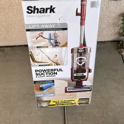 Vaccum Shark