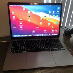 MacBook Air M1