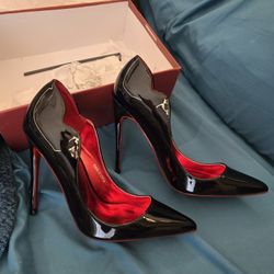 Black & Red 7.5 Heels