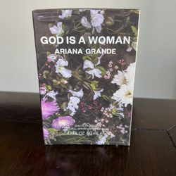 Ariana Grande Perfume