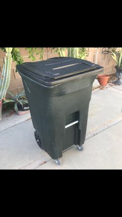 Toter Trash Can