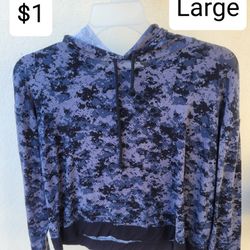 Fresh Stretchy Hoodie sweater or blouse. Gray and black camo top. Comfy