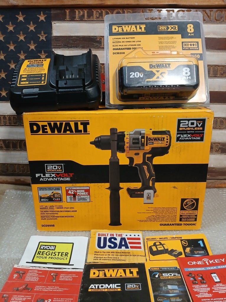 NEW DEWALT 20V BRUSHLESS 1/2 HAMMER DRILL DRIVER TOOL KIT