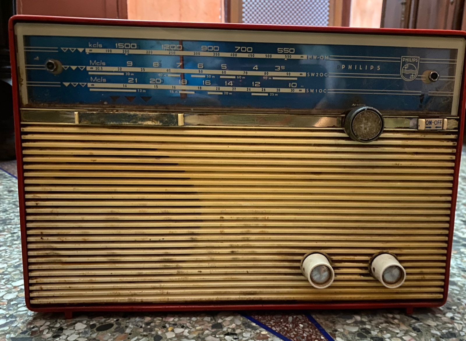 Philips 1960s Vintage Radio
