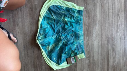 Brand new Nike shorts size XL