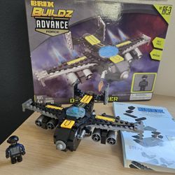 D 33 Bomber