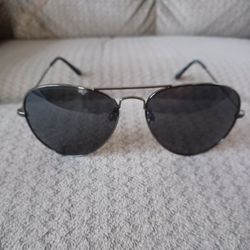 Foster Grant Sunglasses 