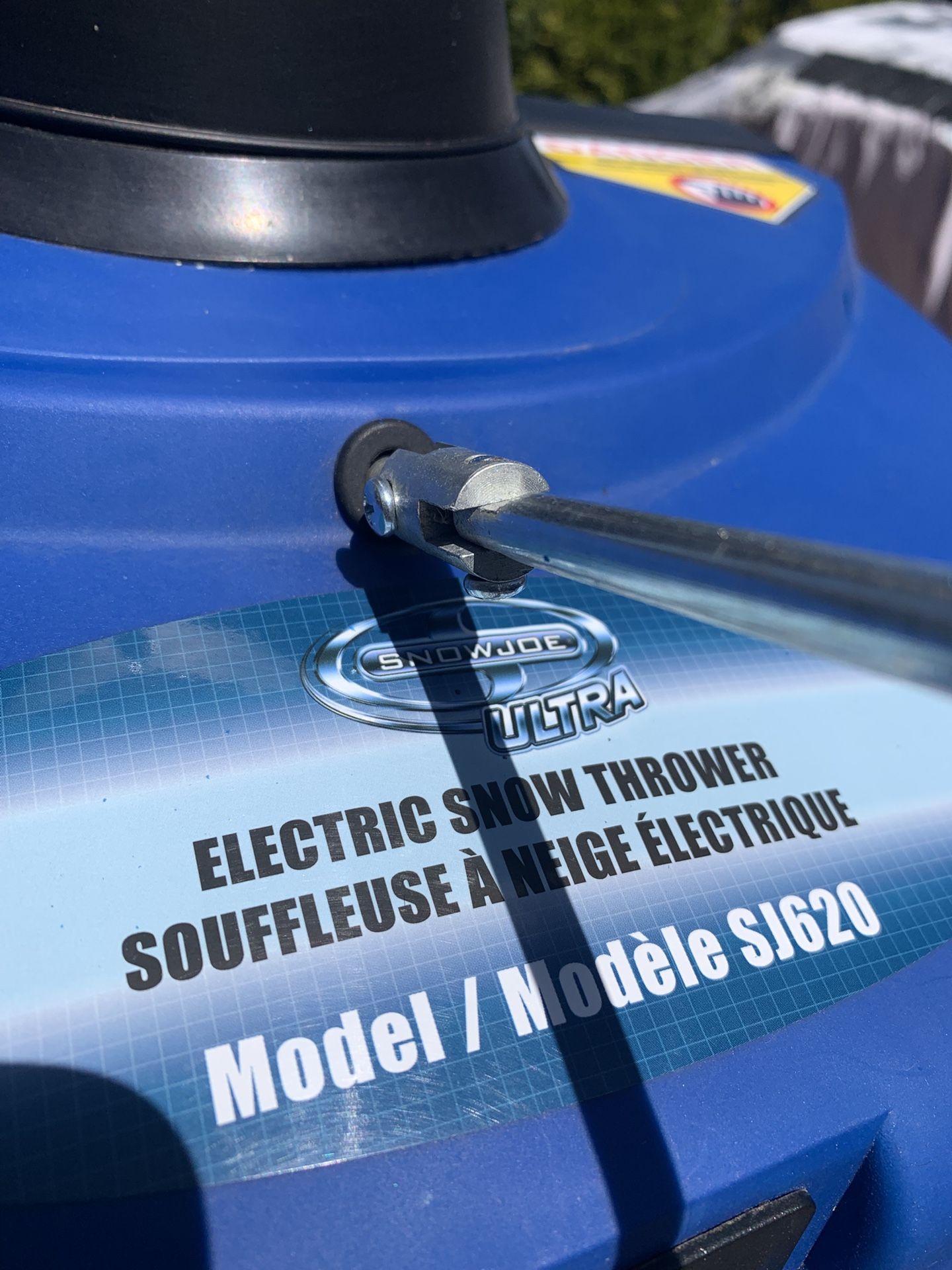 Electric Snow Thrower/Blower