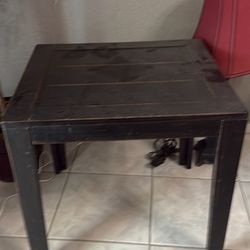Side Tables 