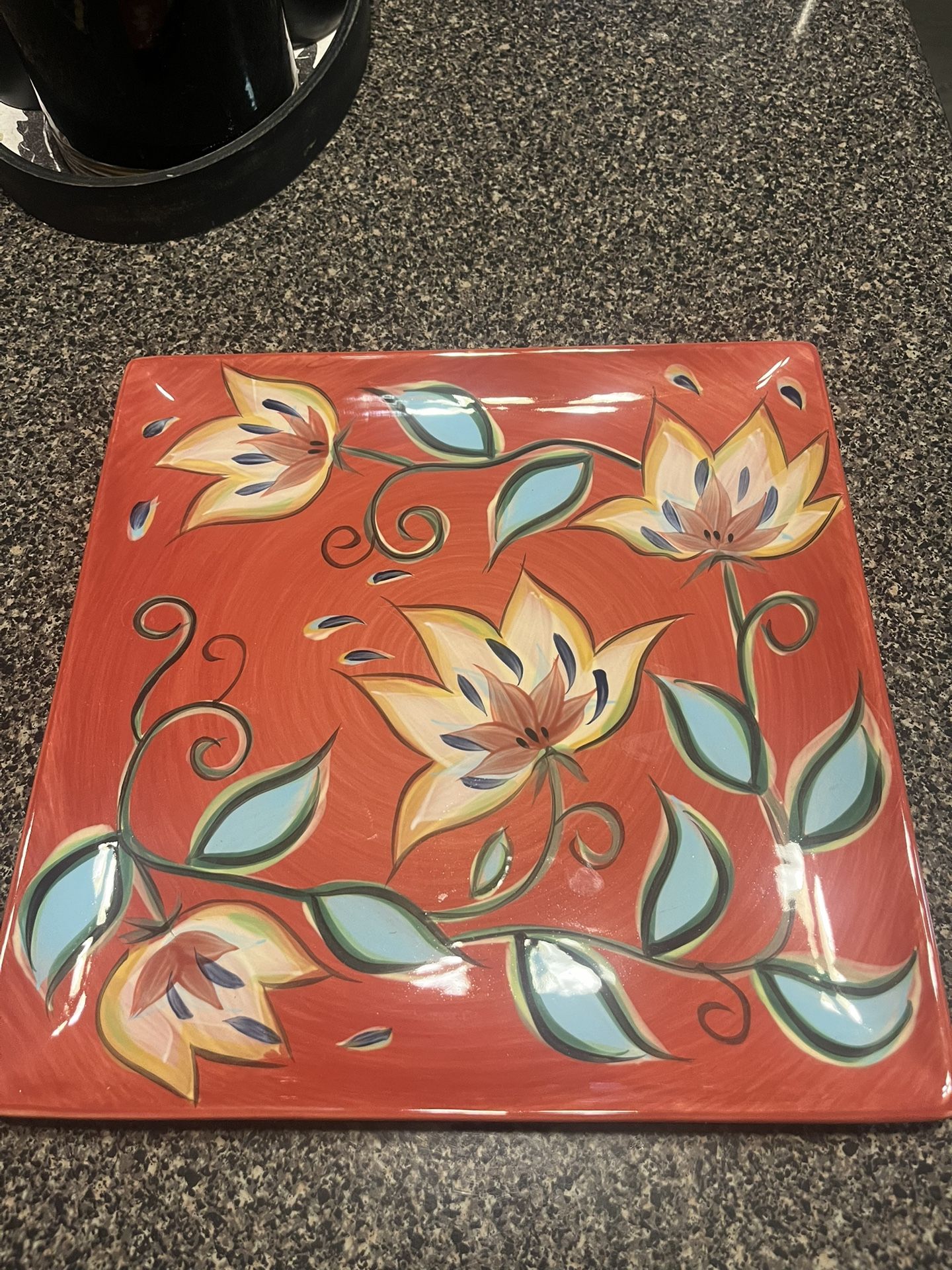 Southern Living serving platter- Gail Pittman.
