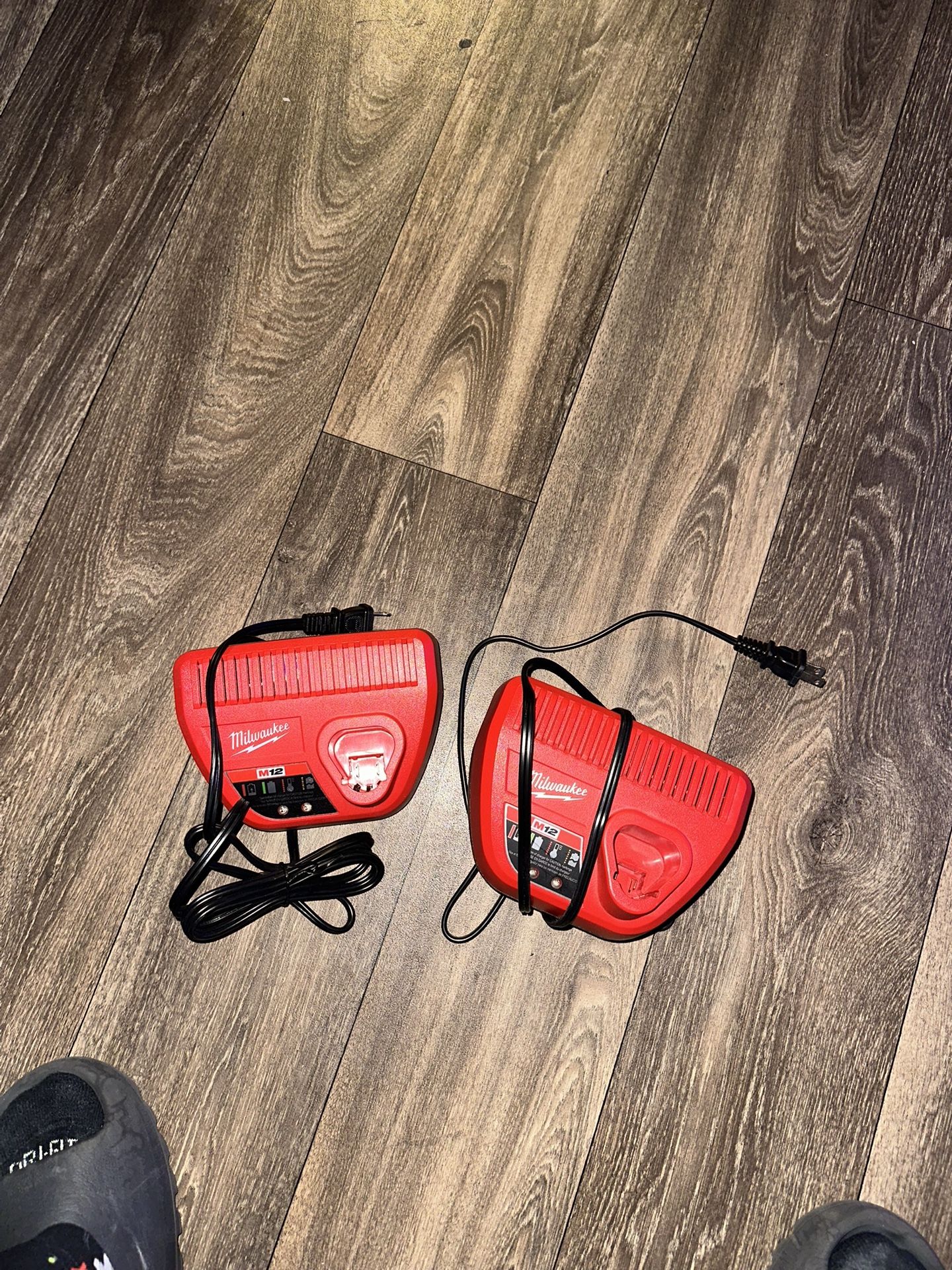 M12 Charger Milwaukee 