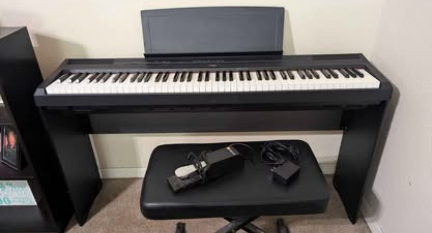 Yamaha Digital Piano P-115 with stand, pedals, & bench
