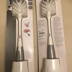 OXO Tot Bottle Brush With Nipple Cleaner And Stand