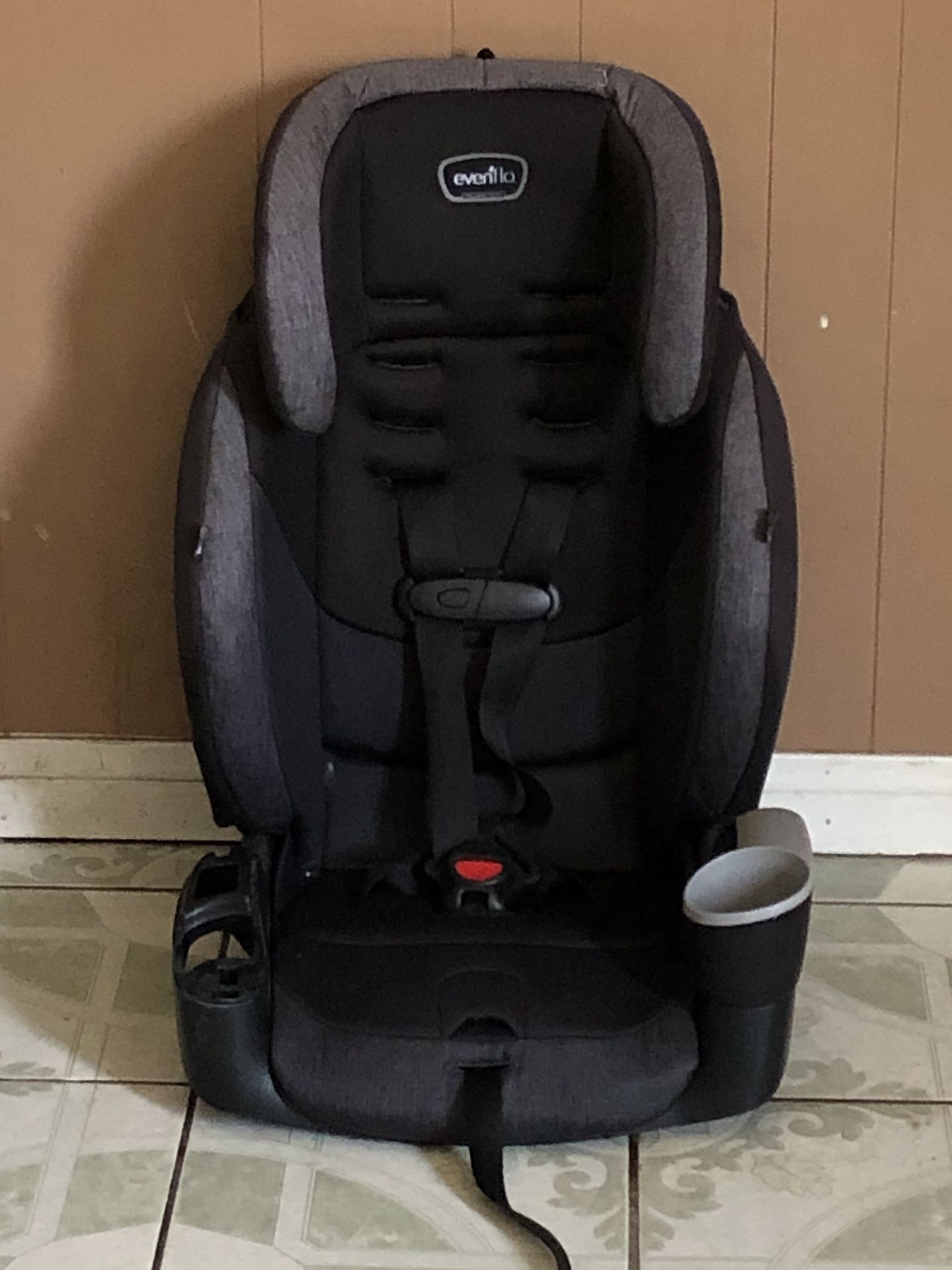 EVENFLO MAESTRO CAR SEAT 2 IN 1 BOOSTER?!