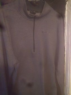 Nike Pull-Over Sweater